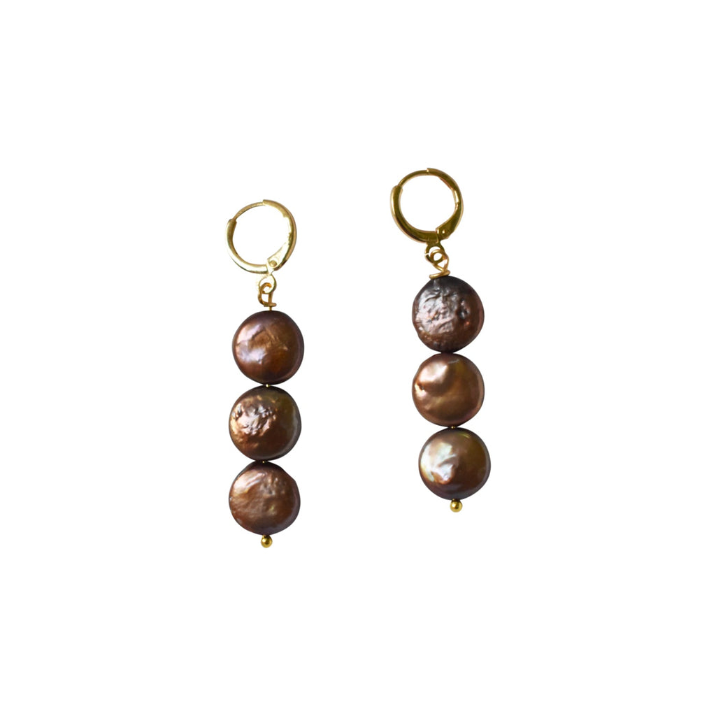 Pendientes aros de perlas de agua dulce marrones | de Ifemi Jewels